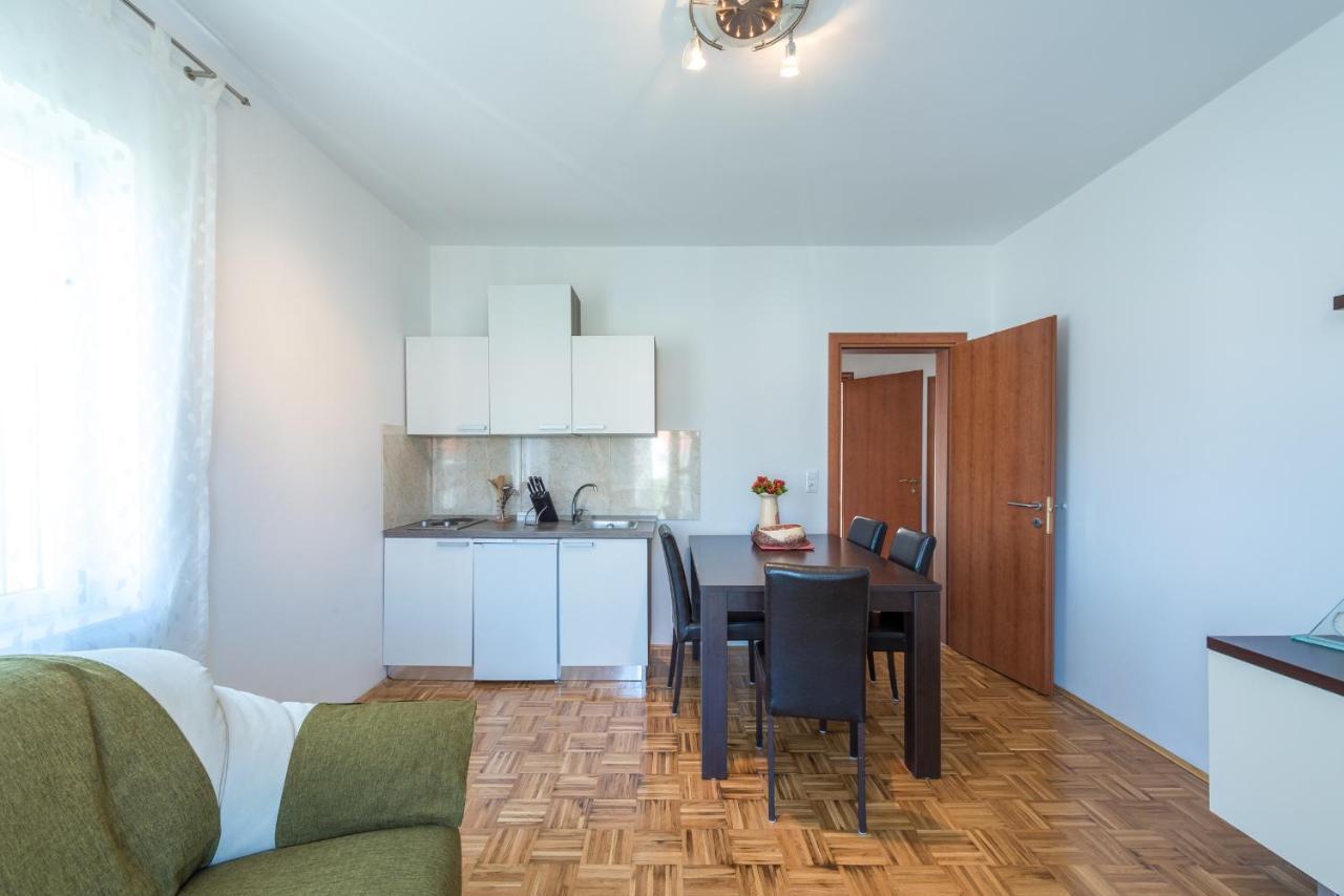 Angela Apartments Dubrovnik Eksteriør bilde